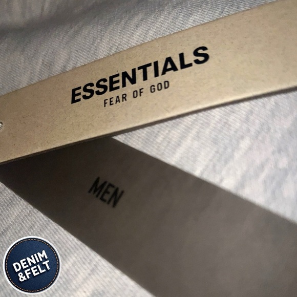 Essentials Fear of God Essentials Light Oatmeal Sweat Shorts | NEW/NWT!!🔥 - Picture 11 of 15